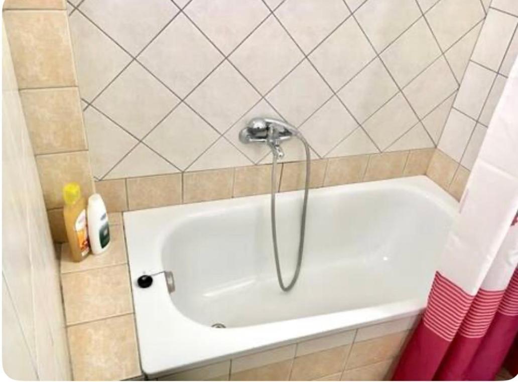 Omonias Apartment 카발라 외부 사진